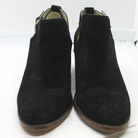 Soho Cobbler Women's Black Suede Booties w/ Side Buckle size 7.5M - Picture 1 of 5